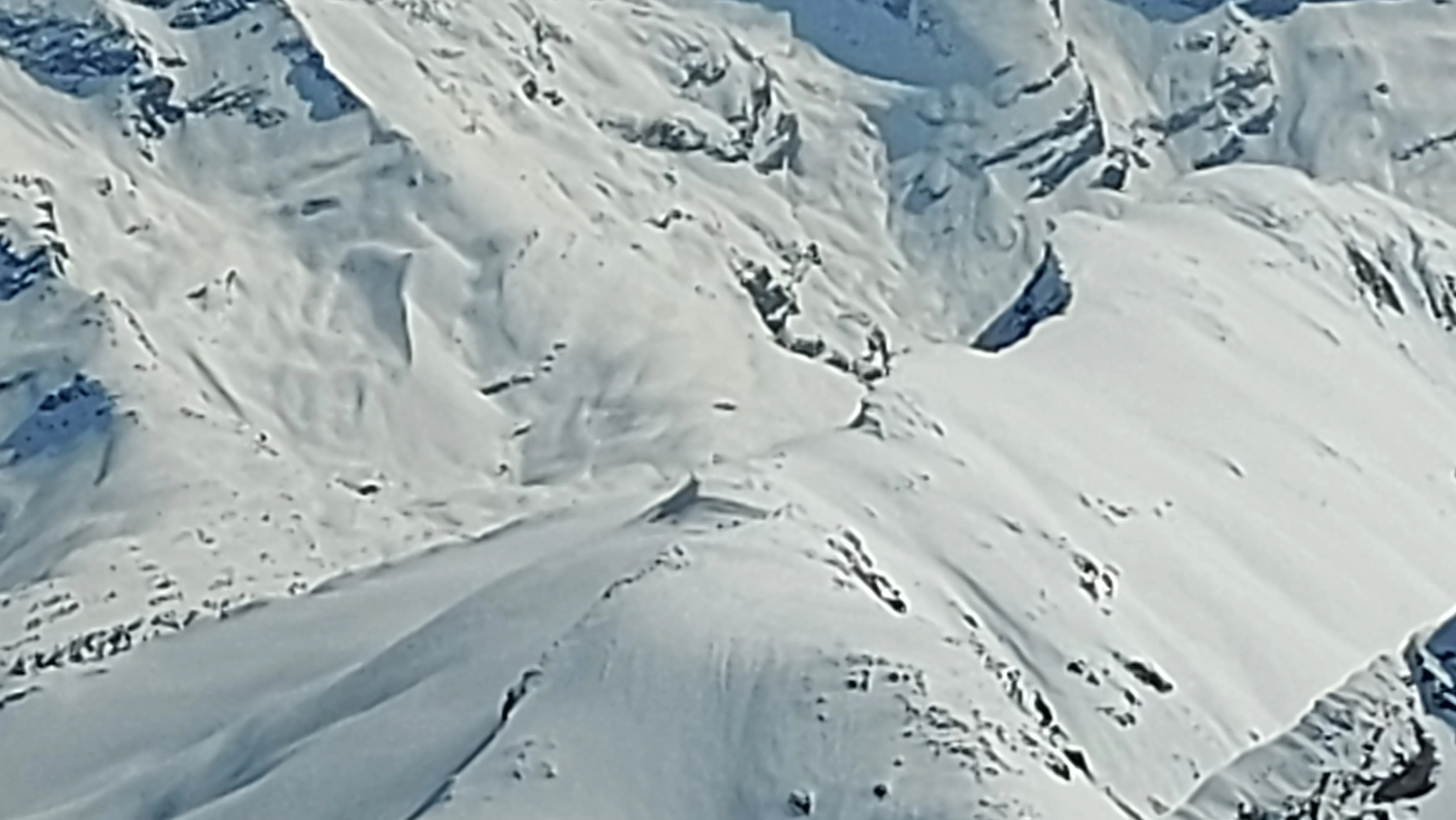 The exposed ridge and hidden bowl above Azure Pass, photographed from Lil' Baby the following day